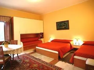 לינה וארוחת בוקר אנה B&B Villa Casablanca